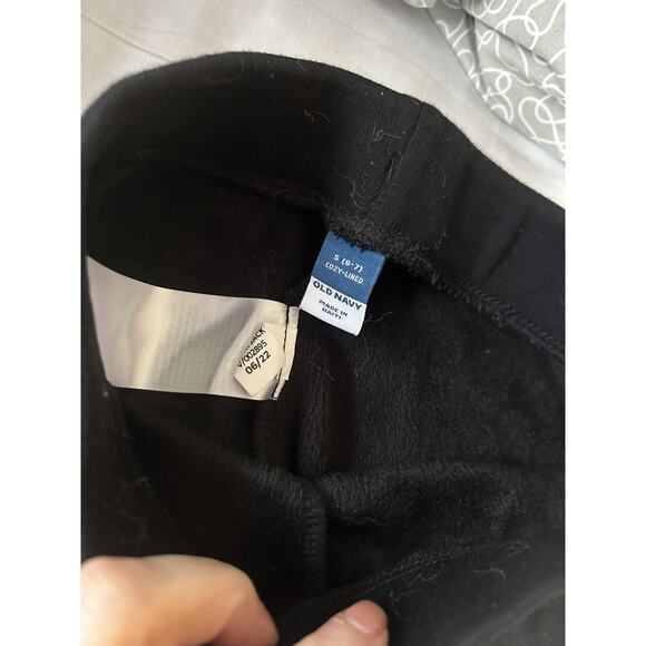 Old Navy Black Cozy Leggings size 6/7 - Picture 3 of 3